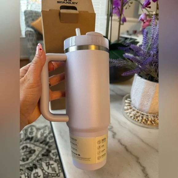 Stanley Dew Drop Quencher H2.0 Tumbler 30 Oz - Picture 2 of 4